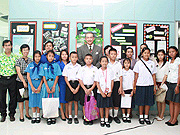 Students from schools participating in the RTH environmental projects, with RTH President, Julian