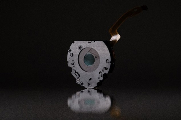 Figure 2: The HDF built into the shutter unit (HDF “ON”)